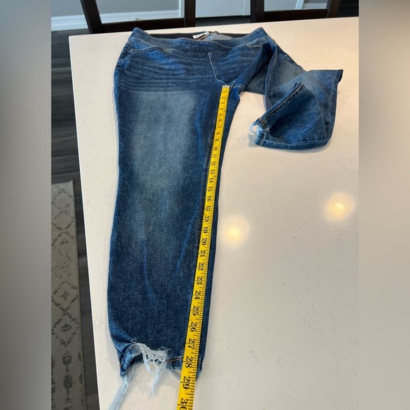 Maurice’s Super Skinny High Rise Size 18W - Picture 4 of 6